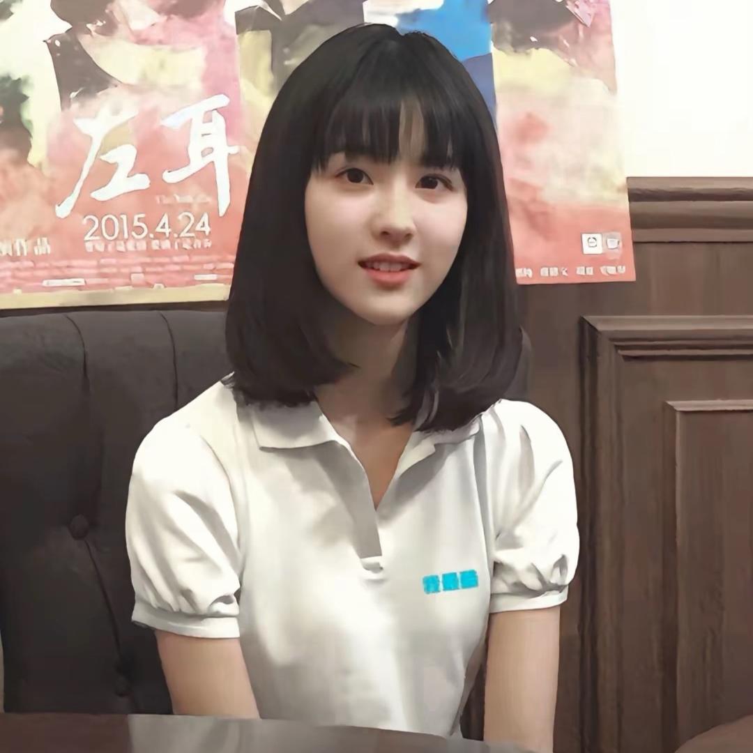 给小兔擦泪