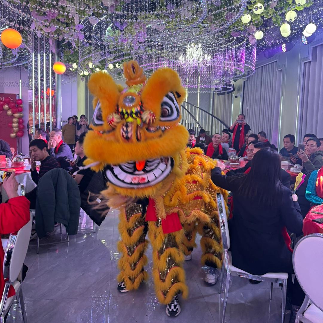 金客厅装饰-光头侯店长