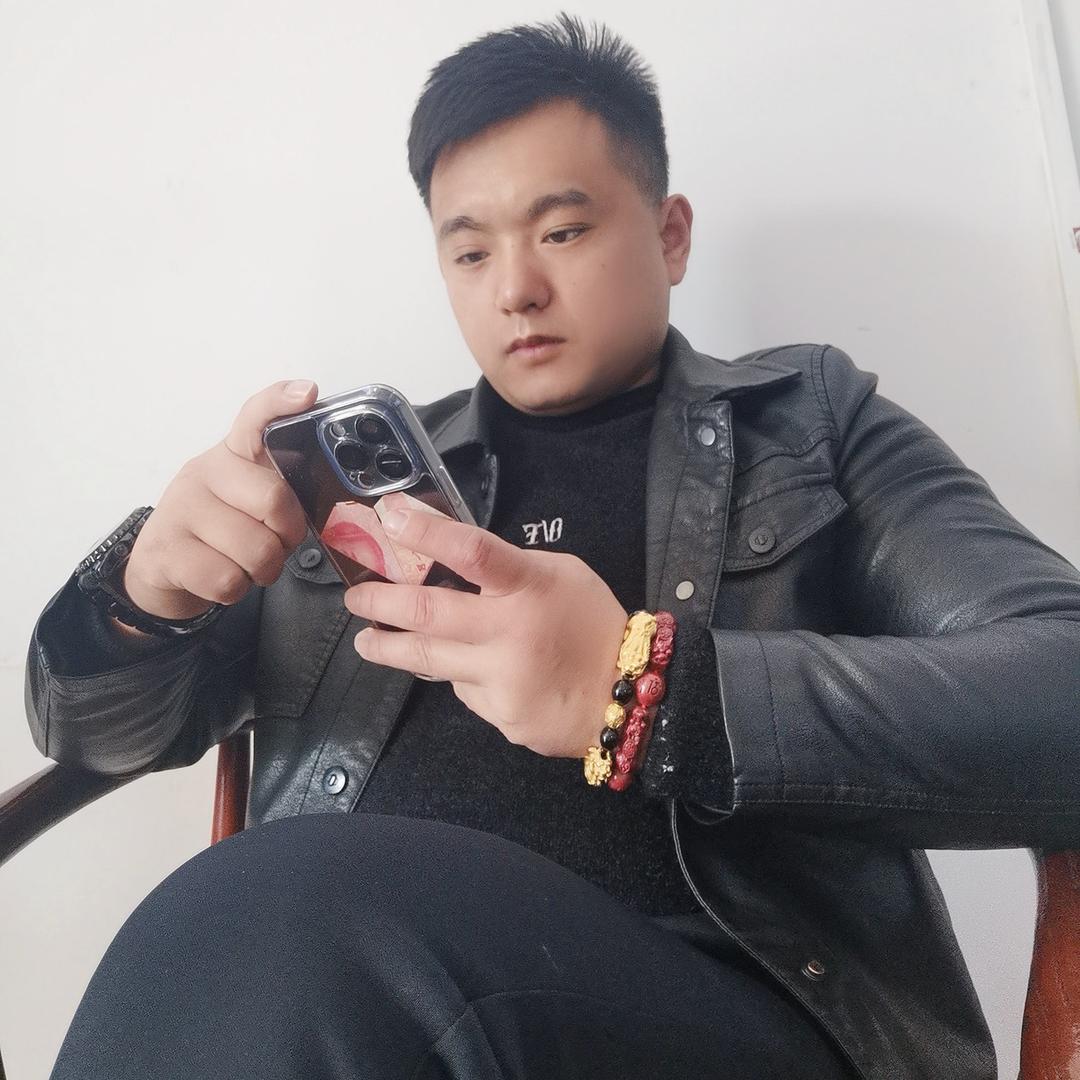 借一盏月光