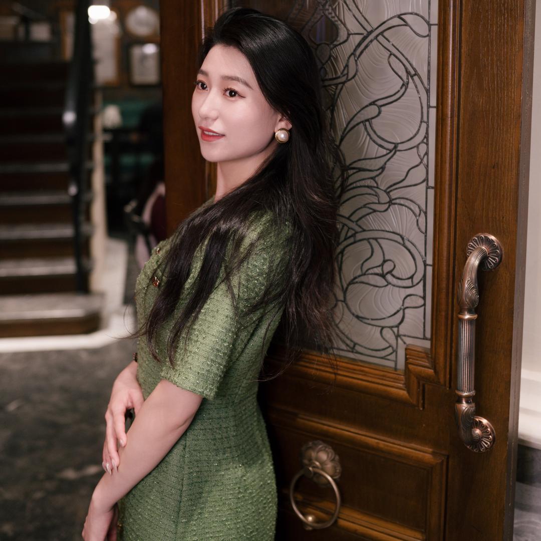 黄玫瑰(变美中)