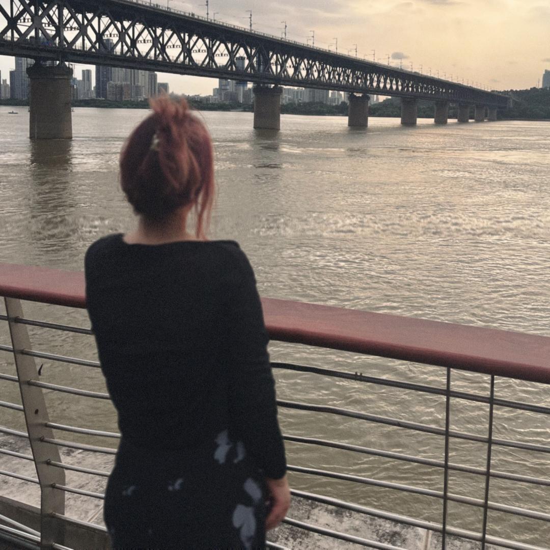 懒猫左🧚‍♀️