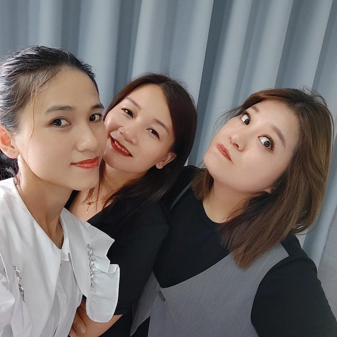 翠姐表妹（塑料姐妹）