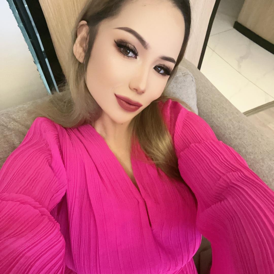 莎车县潮牌服装店(连赞拉黑，连赞拉黑）