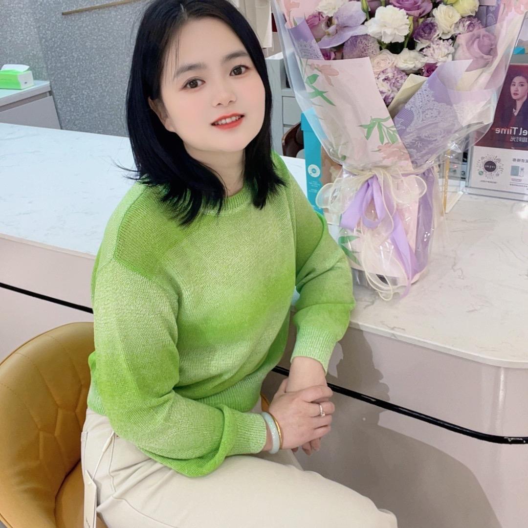 青燕&孝昌依维妮和艾莱依