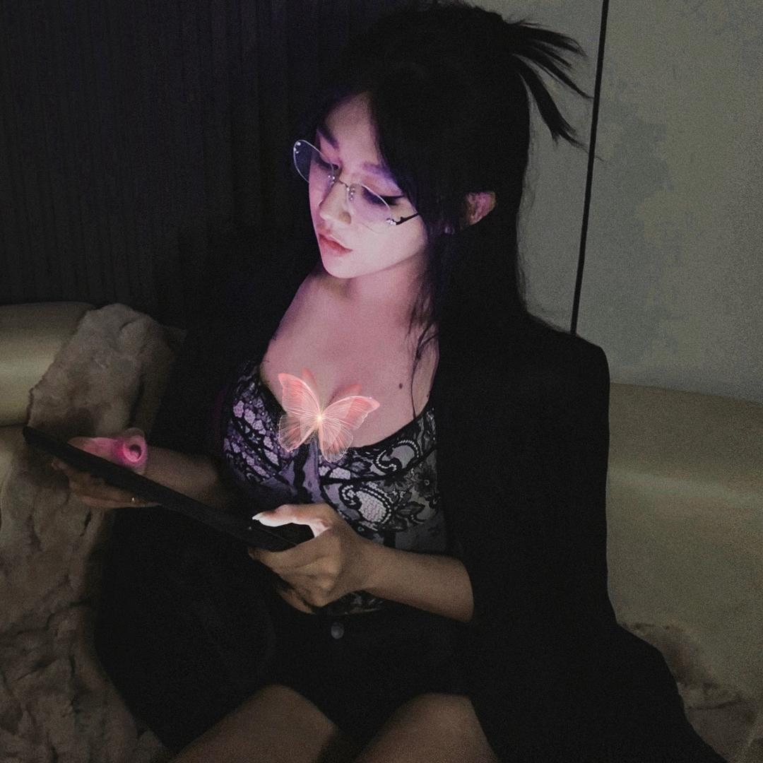 张子瑶