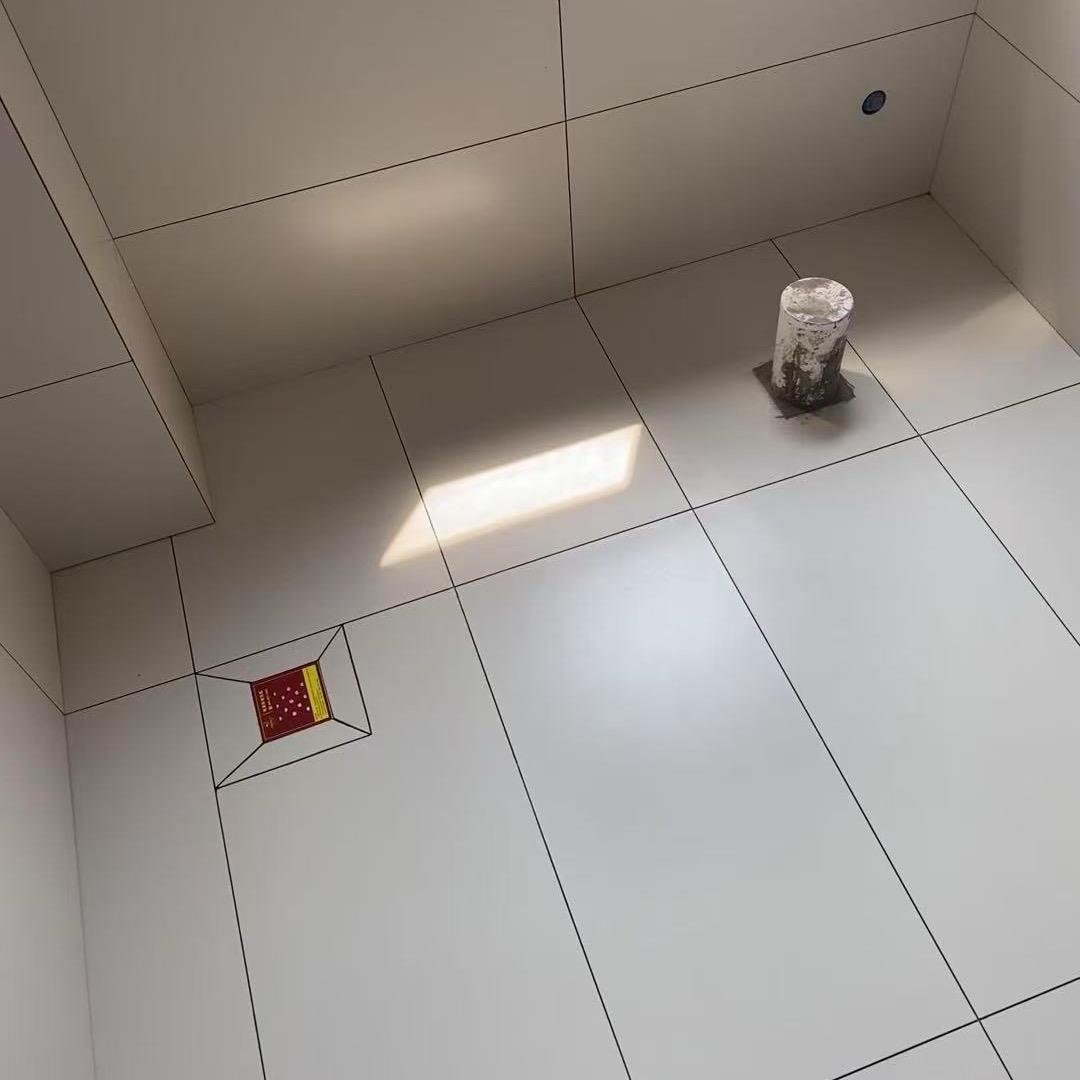 专业瓷砖铺贴阿杜