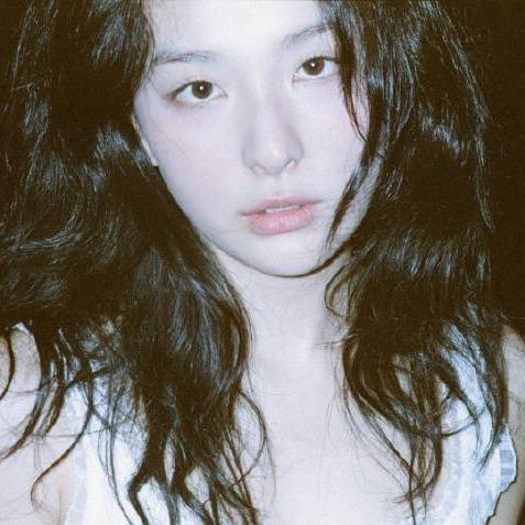seulo（姜涩琪说她好爱我）
