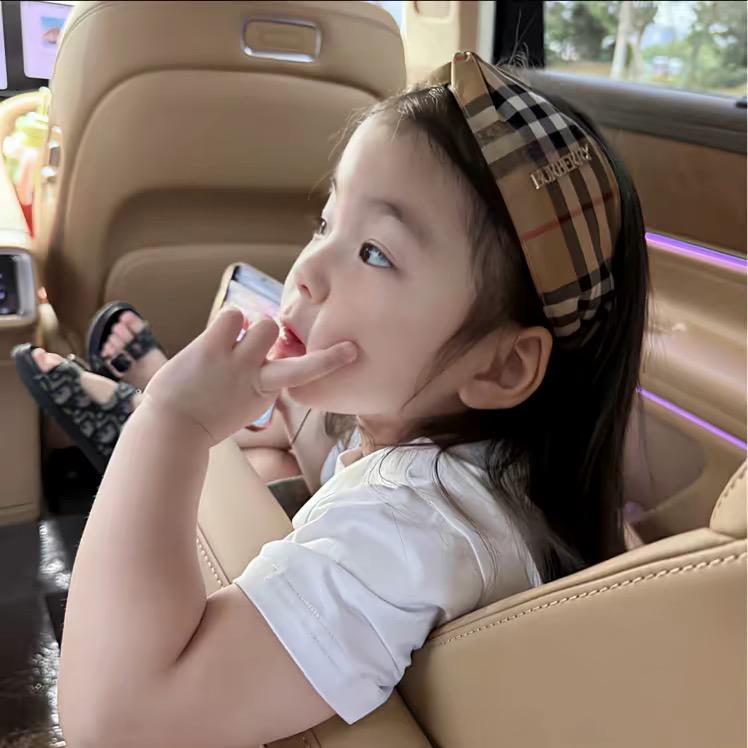 ㅤㅤㅤ   ㅤㅤㅤ