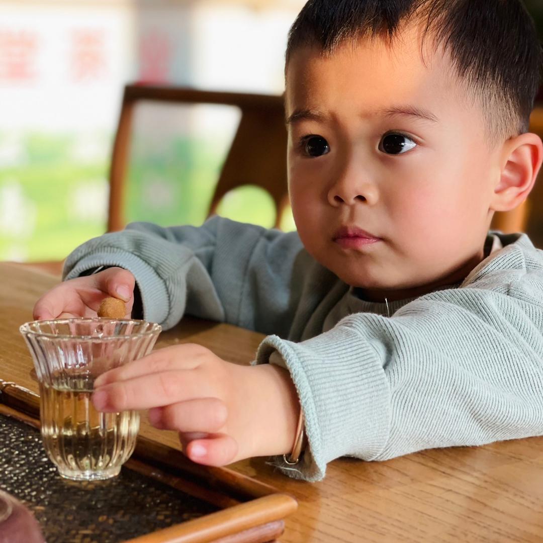 苏擦哈尔、灿