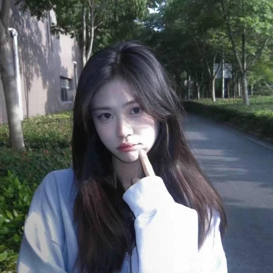 开心小面包📷