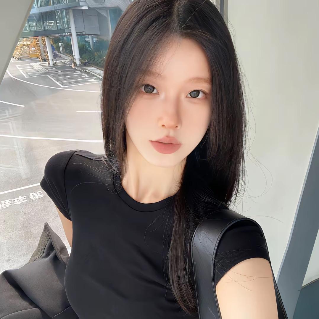 木子唯唯.
