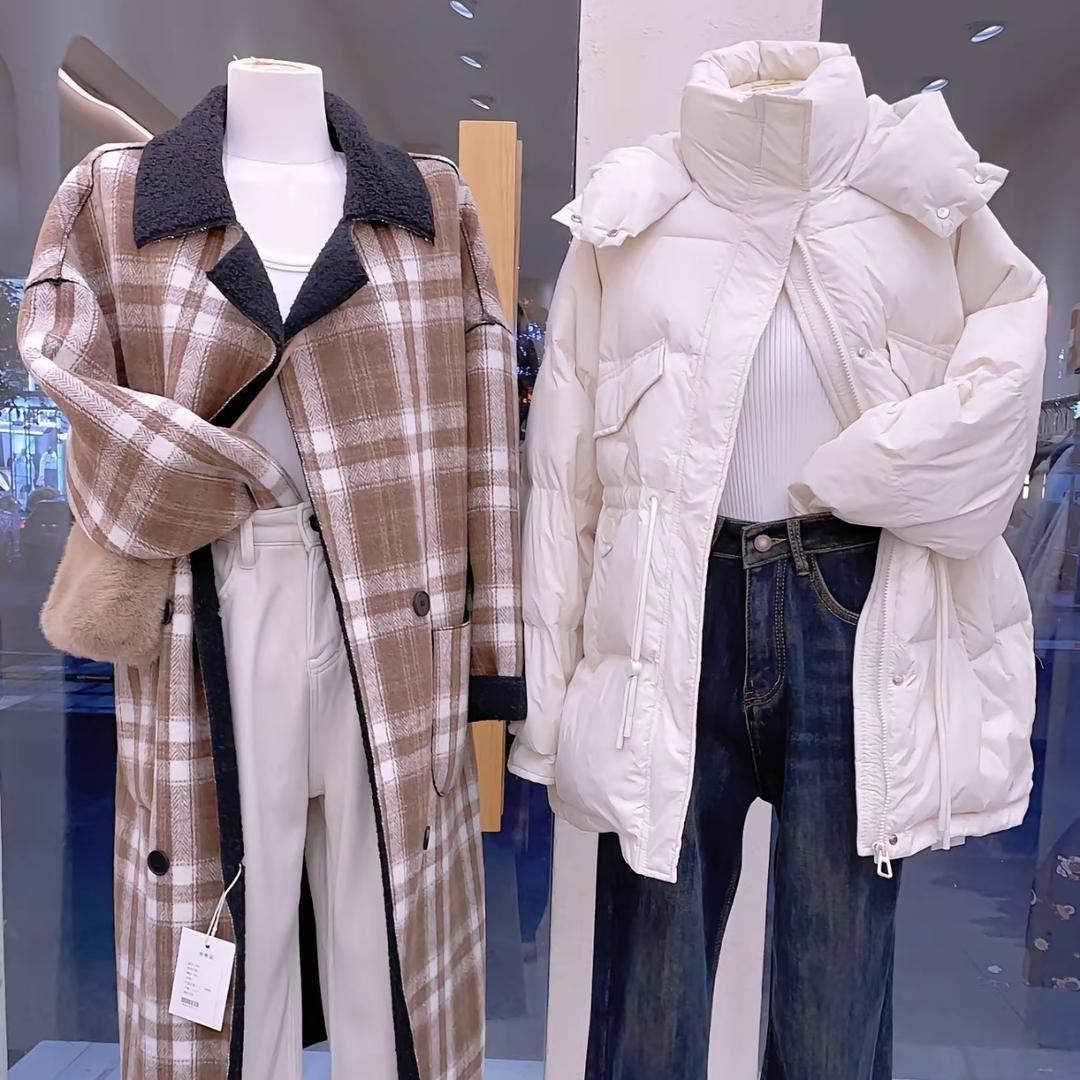 彤彤女装服装工厂店
