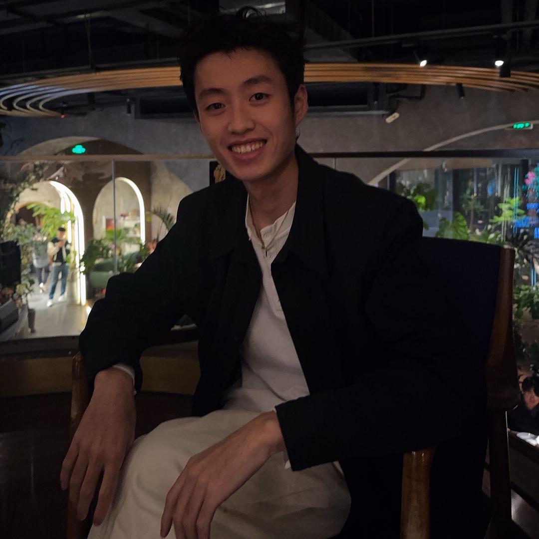 北京朝阳区发型师-李冰