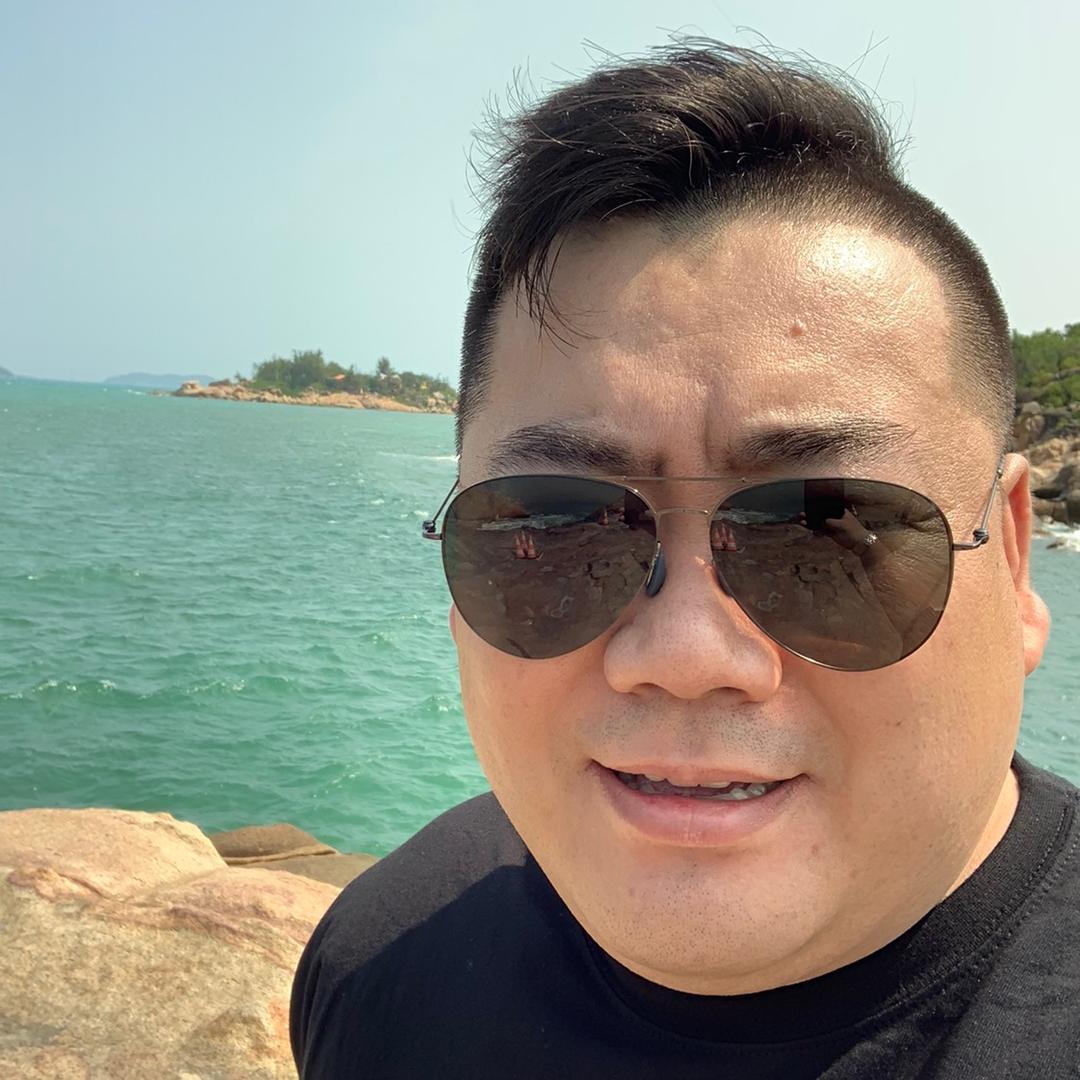 锦鲤游四方