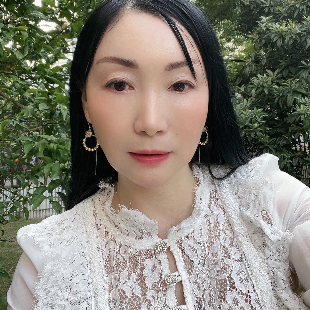 娅姐¥