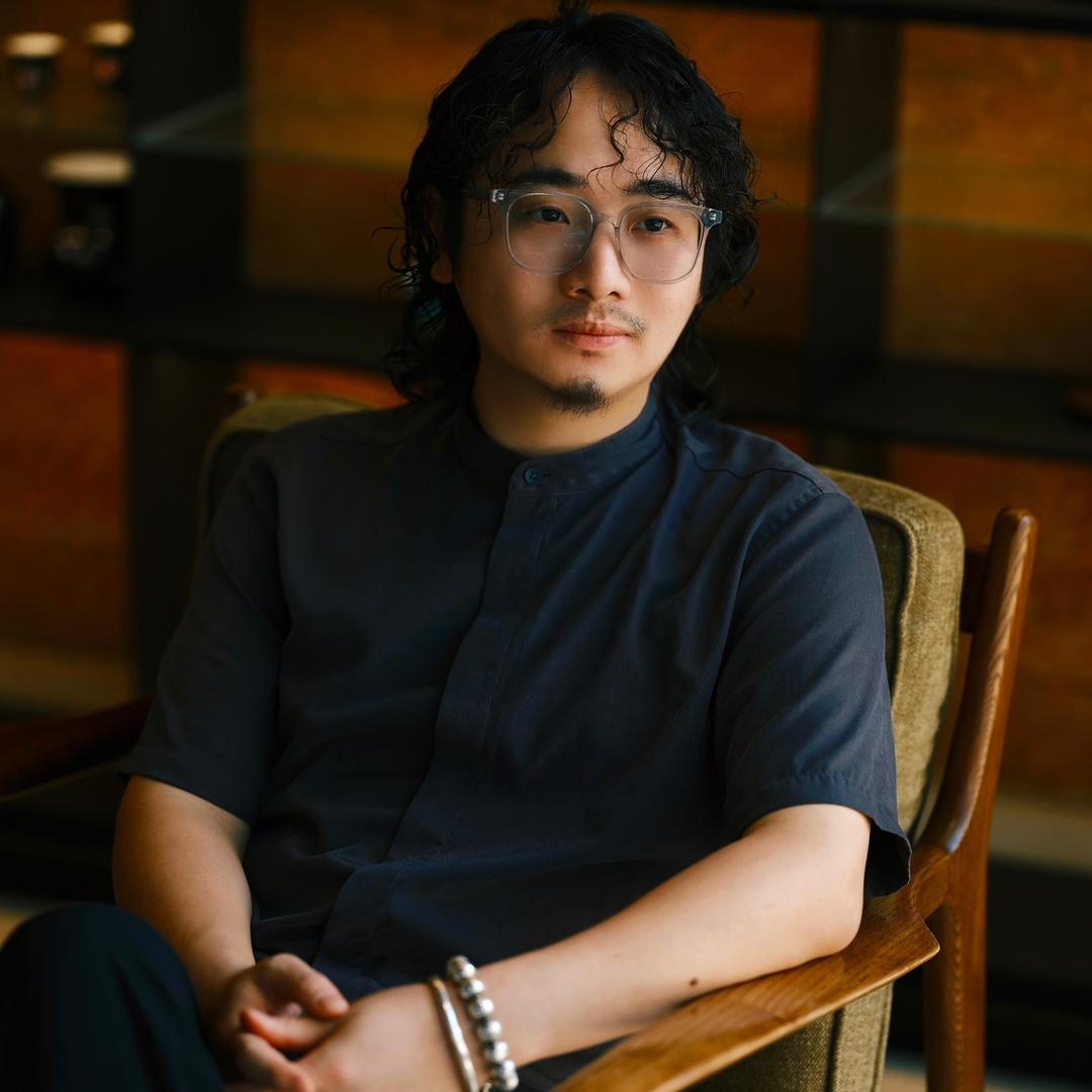问鼎集团周河平