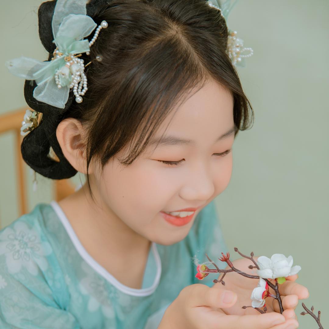 柒。