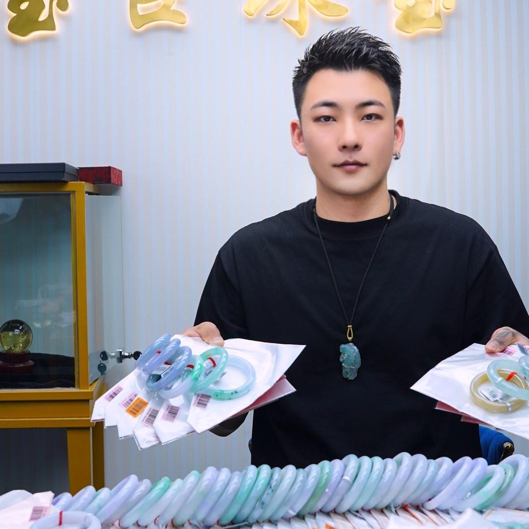 龙老头翡翠闲置回收
