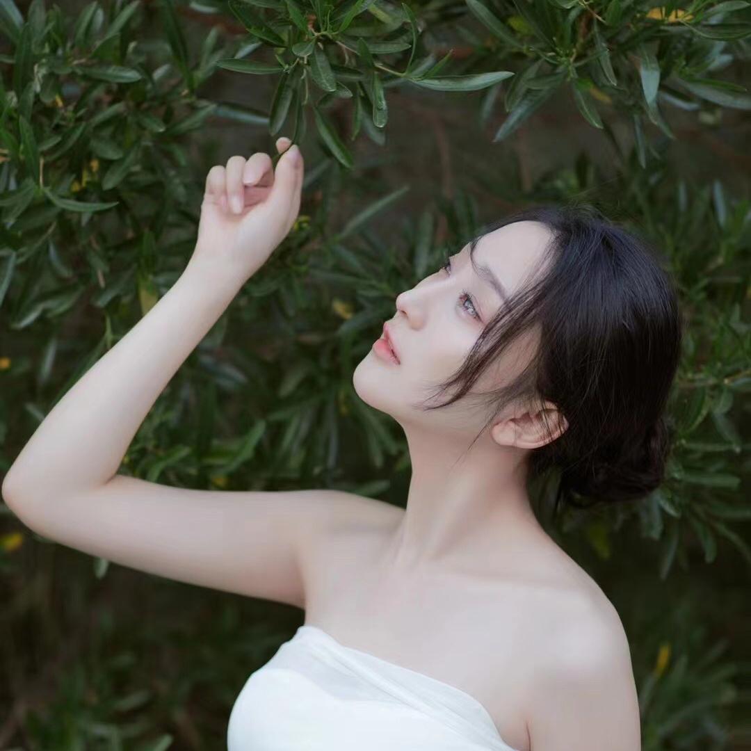 奈啦蚊奢品小店
