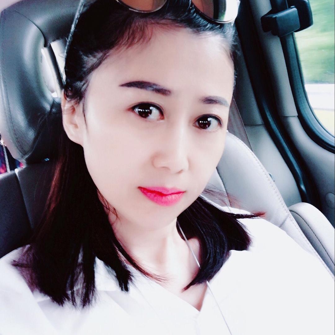笑红尘º