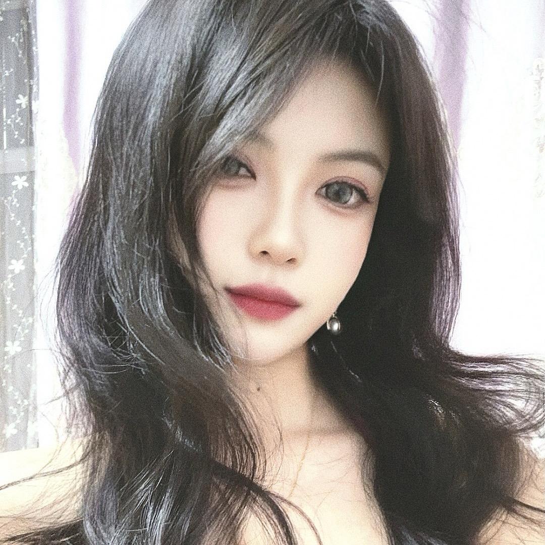 扶老奶奶闯红绿灯