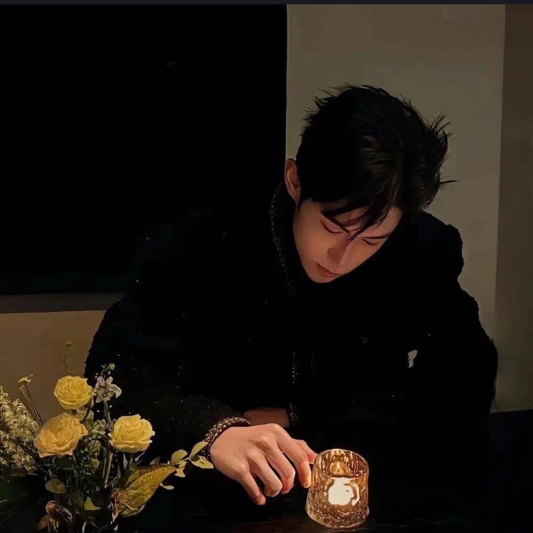 两只烤鸭往北走