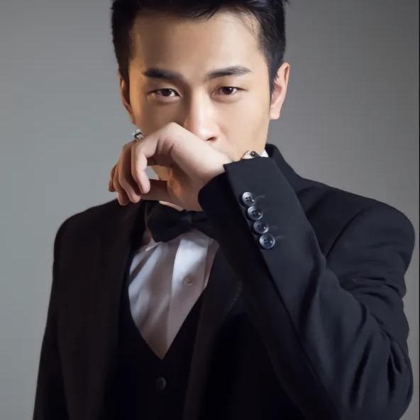 心选小助理-猪猪