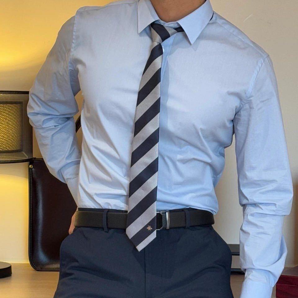 A好几个8　　　　  🪳