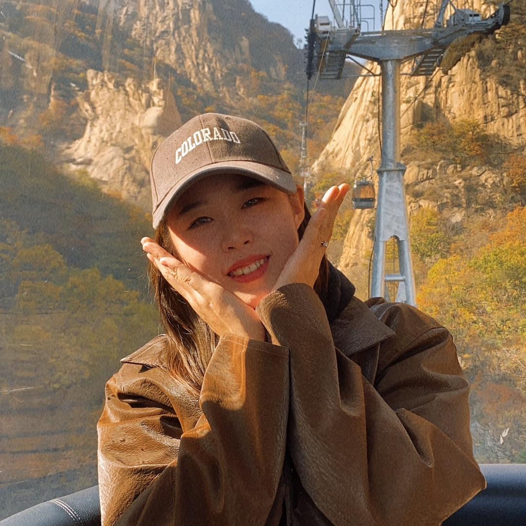 灵魂诗人老板娘