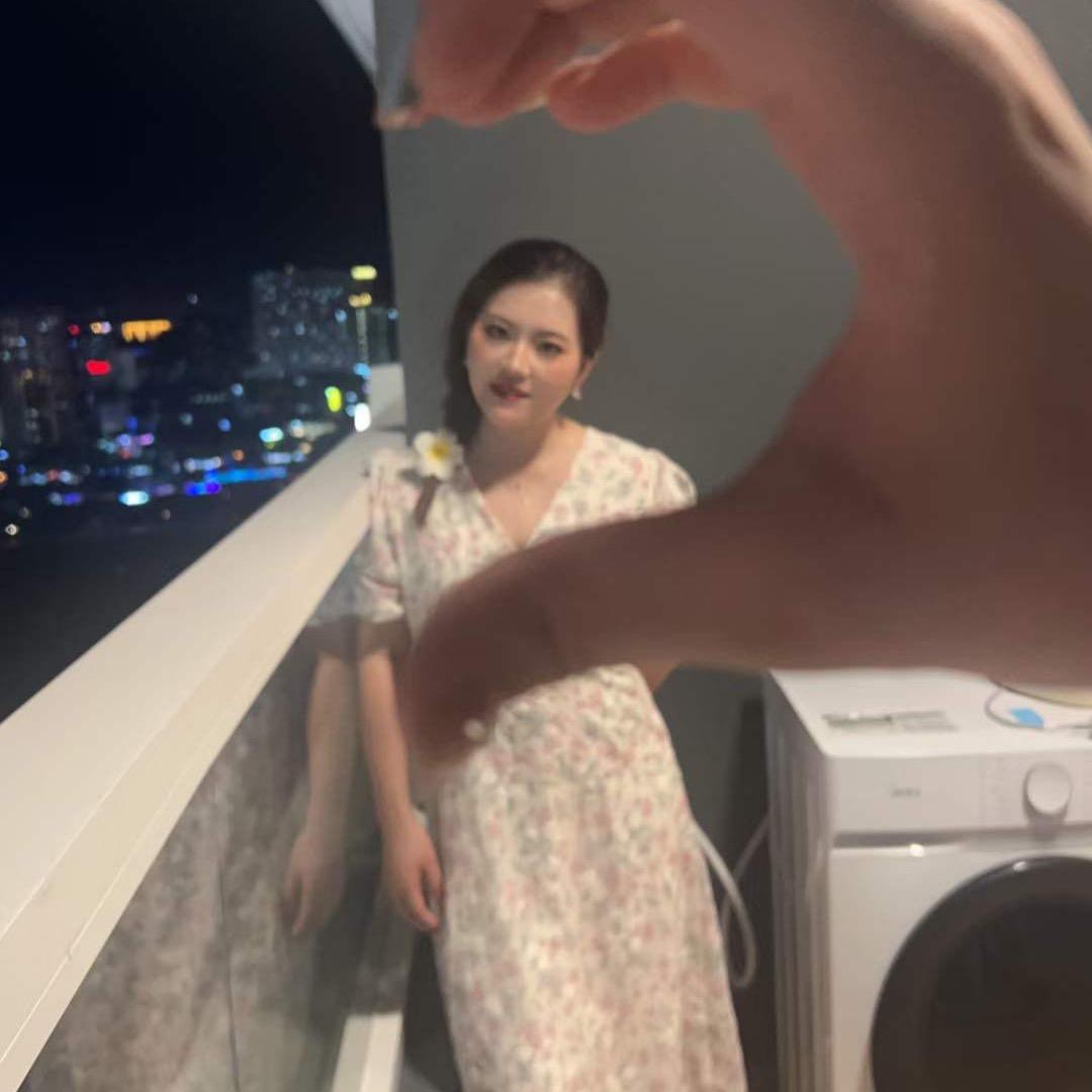 C偲
