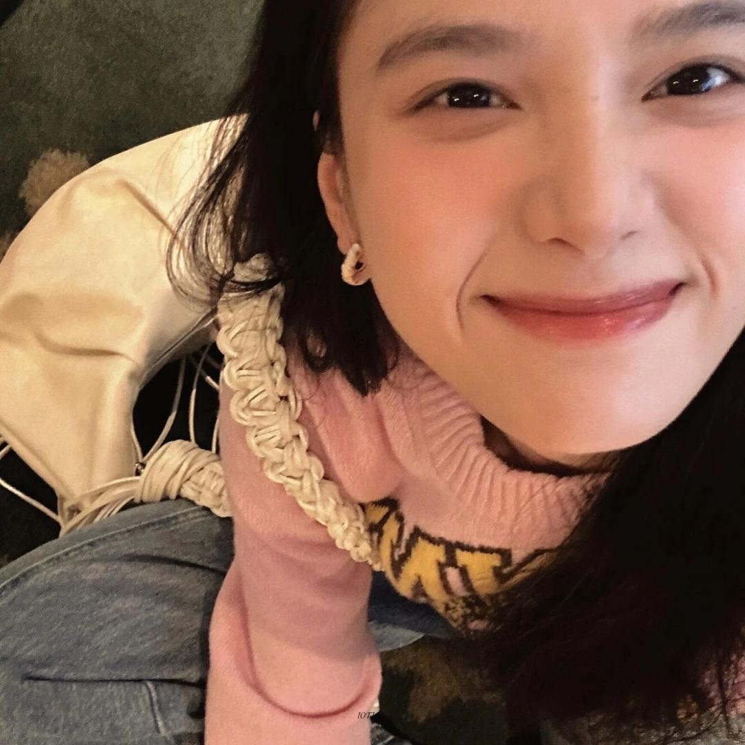 云边有只小锦鲤