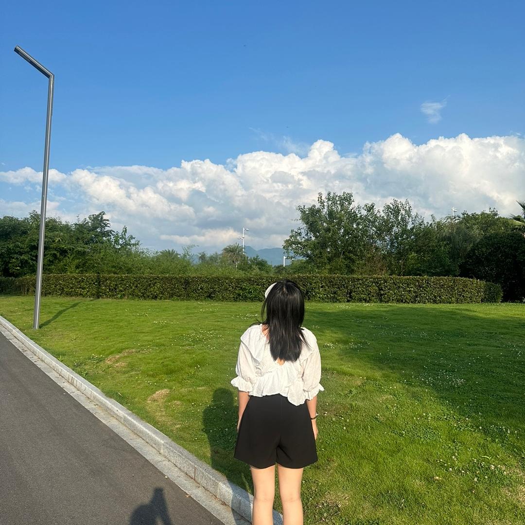 思W