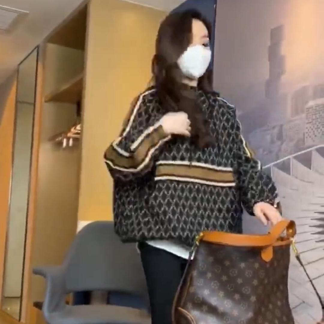 刘雯服饰搭配