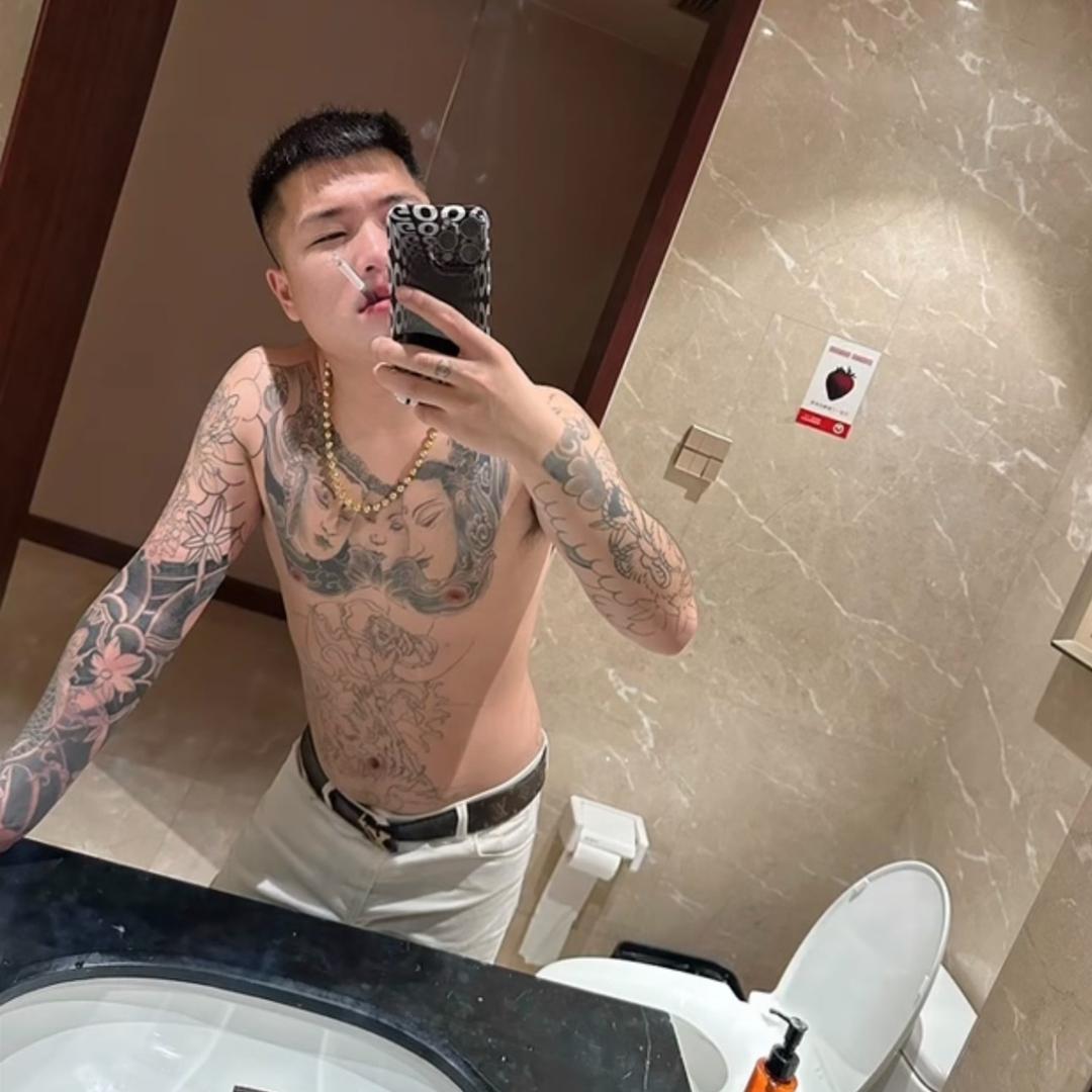 伟大大