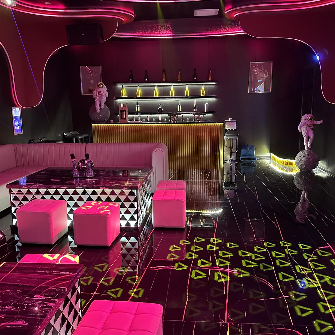 云龙星座KTV