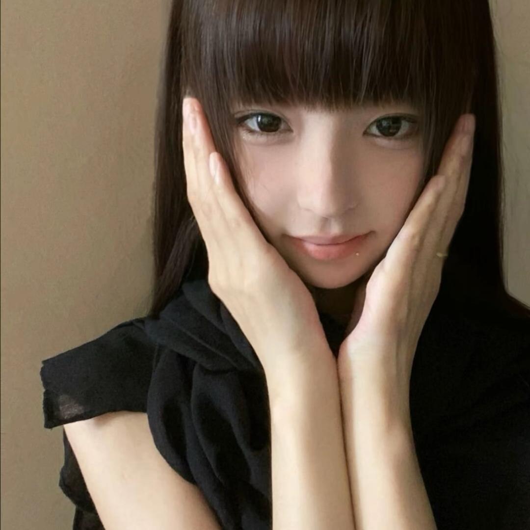 牙牙.