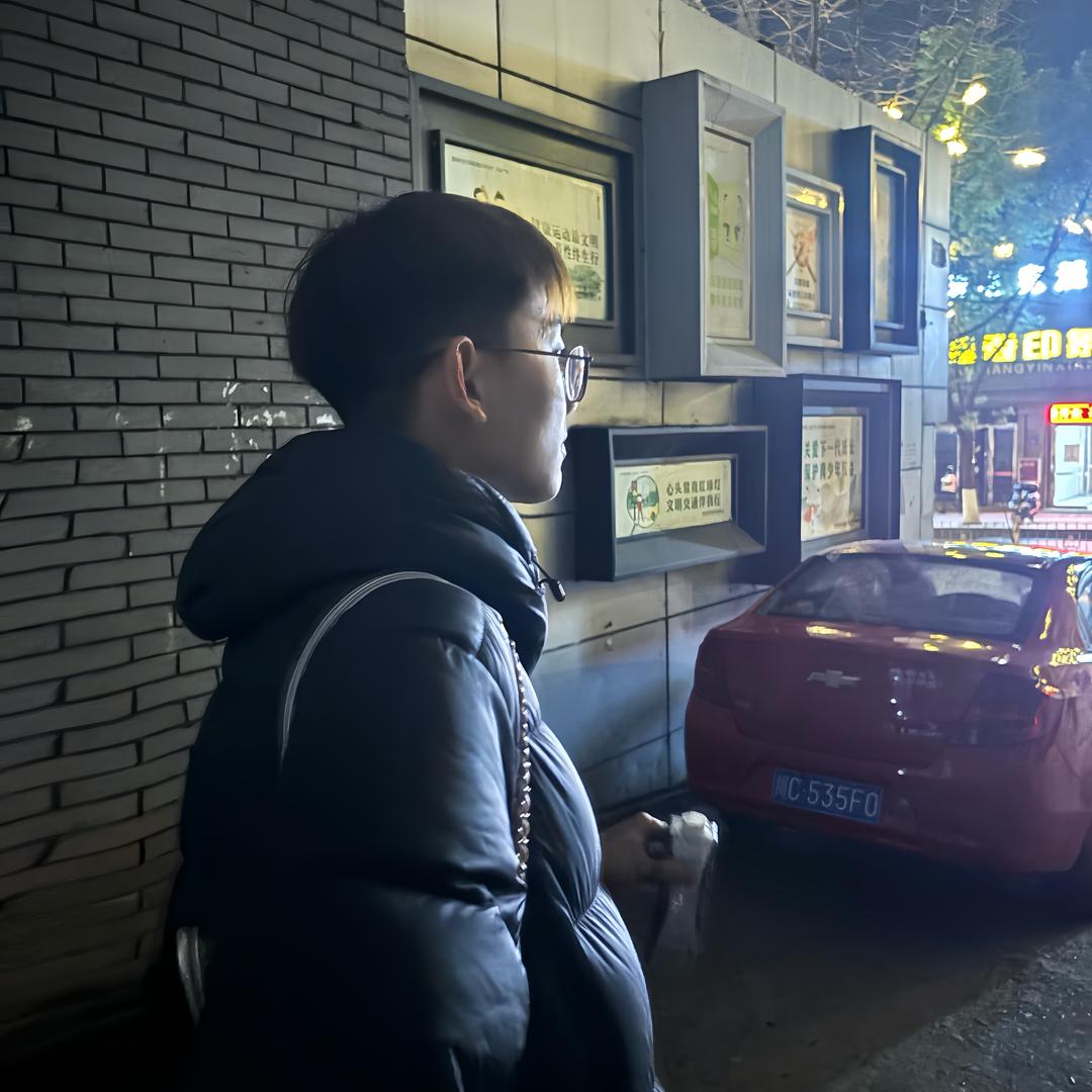 自贡市高新区飞强数码店（个体工商户）