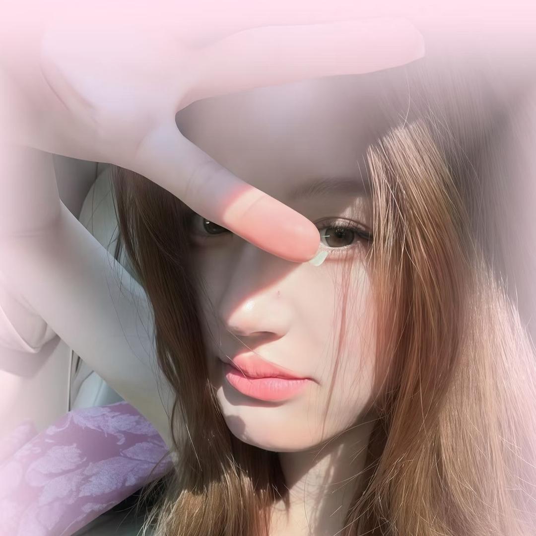 小彤