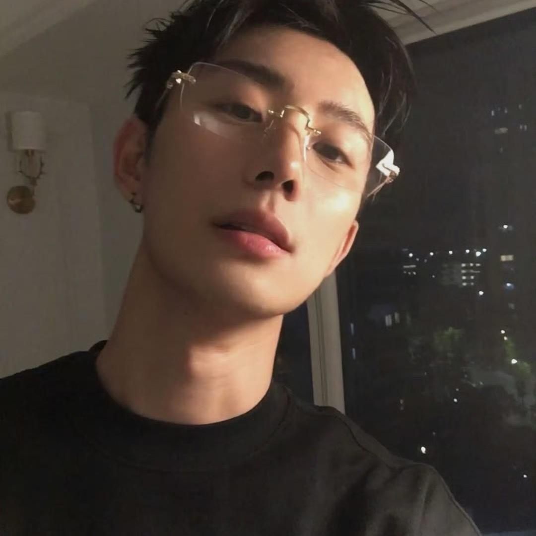 牛爷爷cos性感猫娘勾引壮壮妈