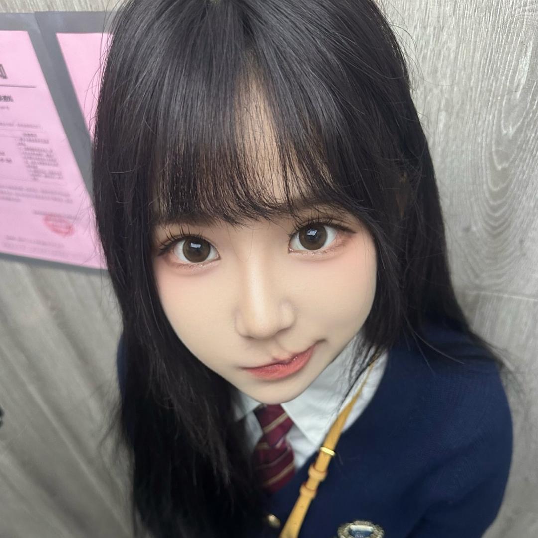 璇璇子小姐