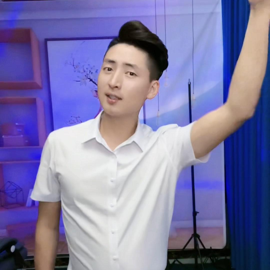 小涛爱唱歌🎤