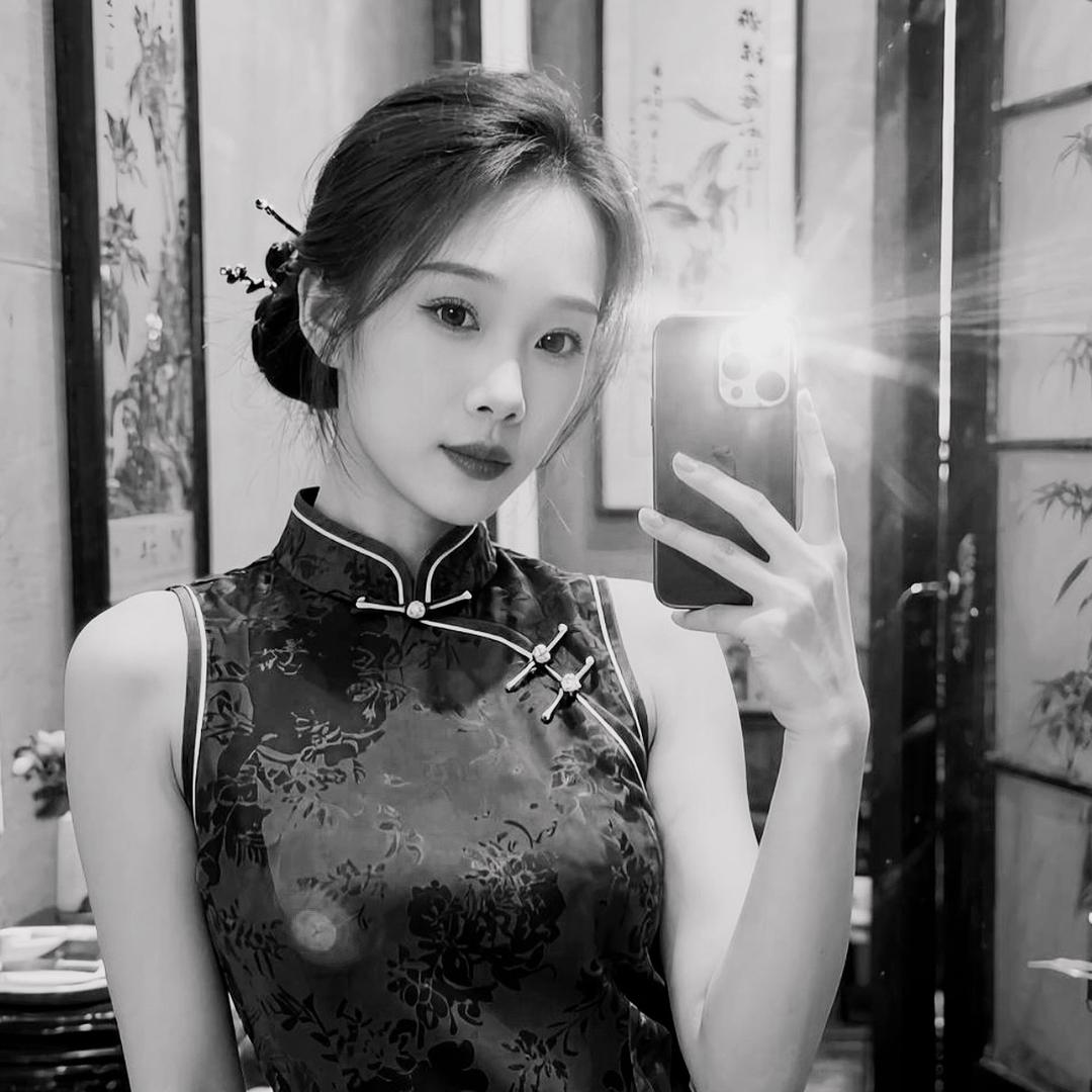 王..