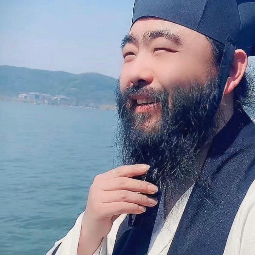 曾伏虎