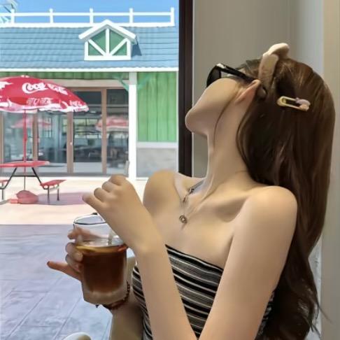 是个美女