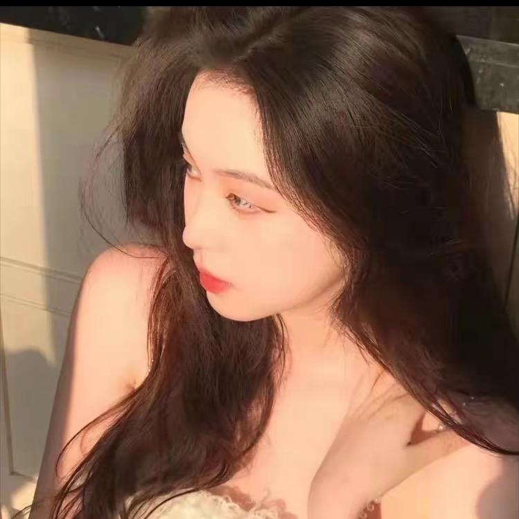 莫雨潮流服饰店