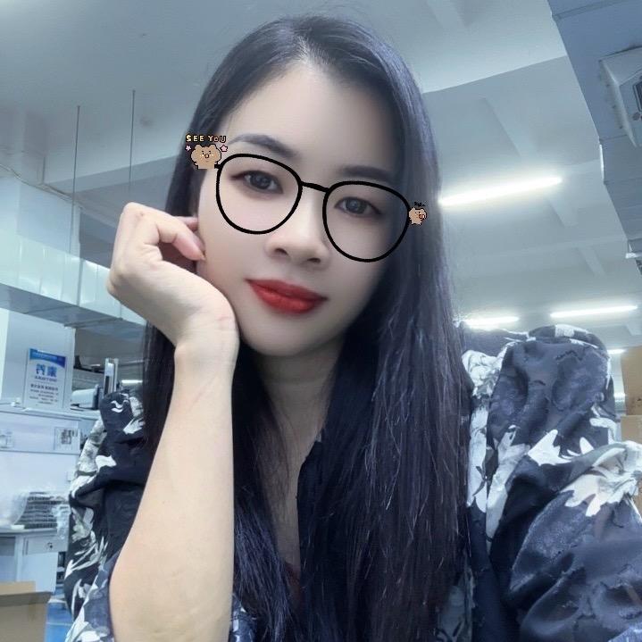 微笑扯痛嘴角