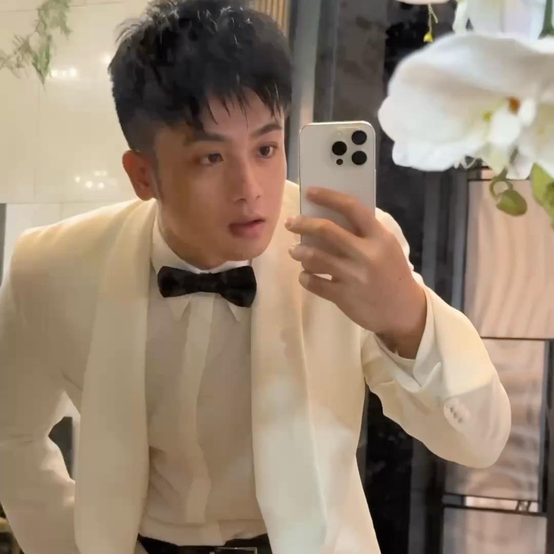 主持人黄潇