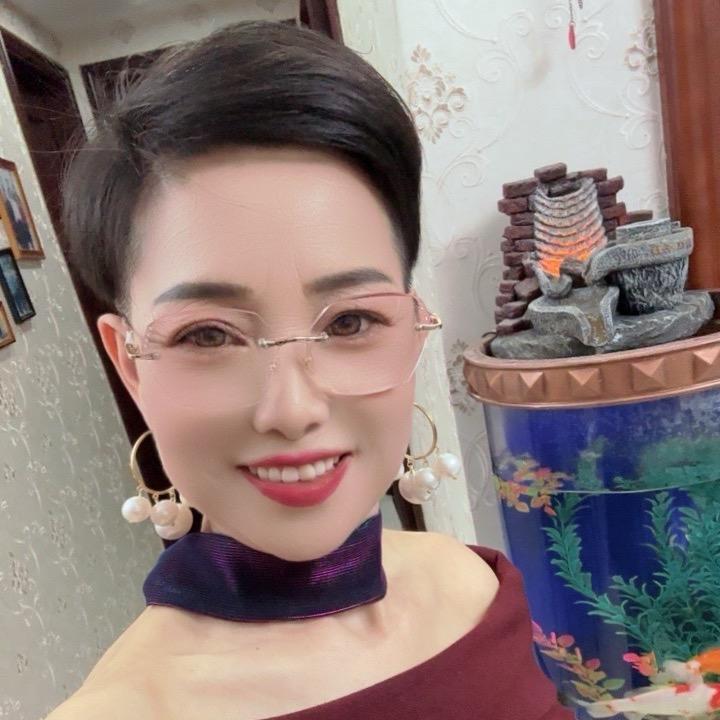 羊呆呆