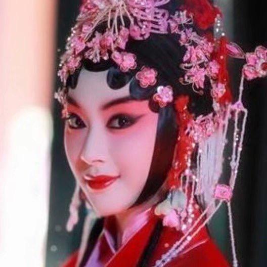 粤剧颖宝