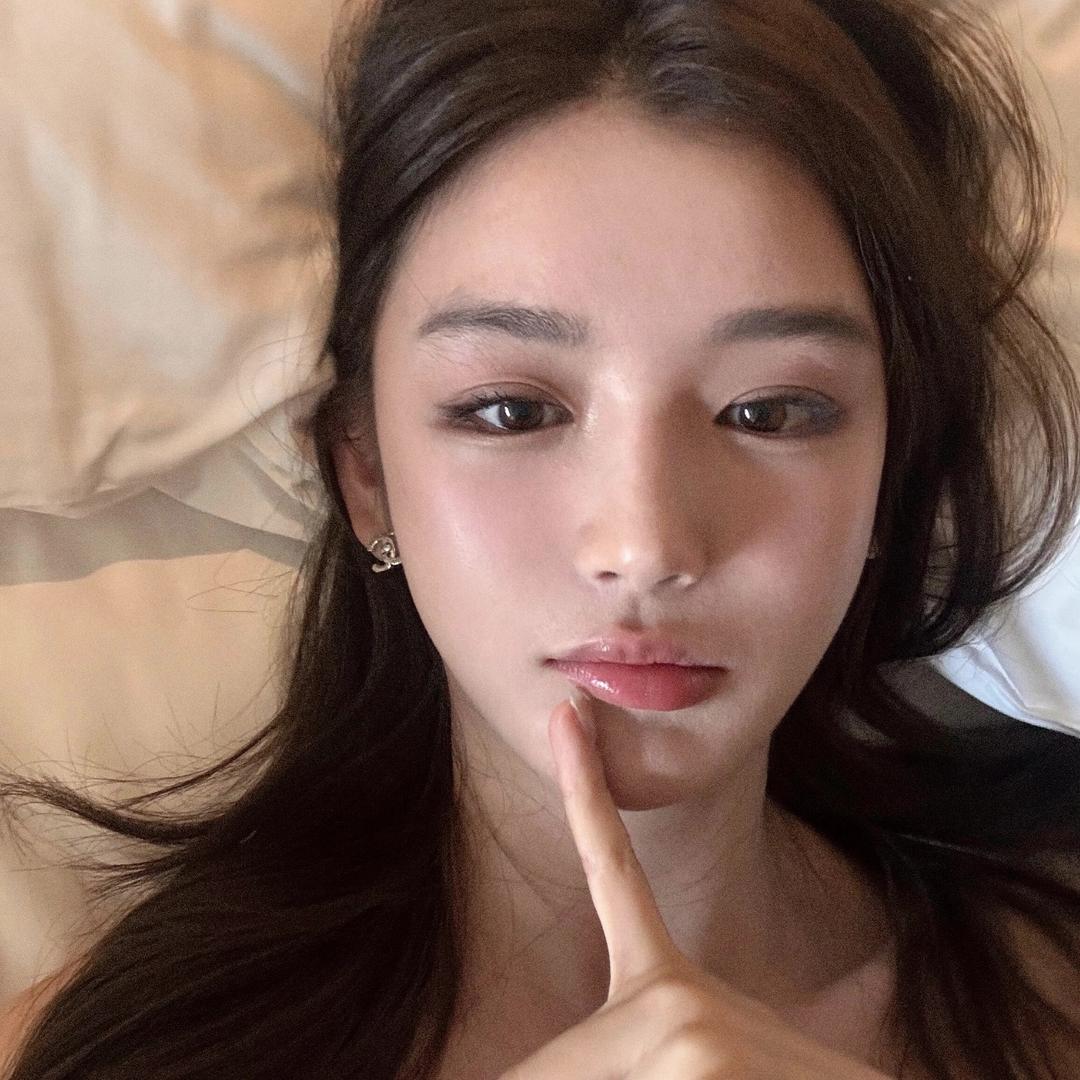 莹莹🎱